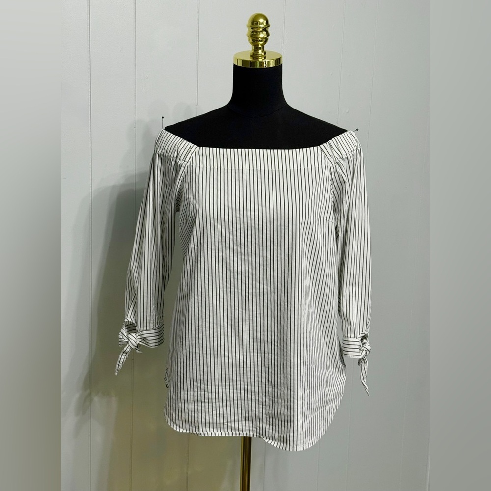 #14) Artisan Ny Black and White Striped Off-Shoulder Blouse with Buttons back